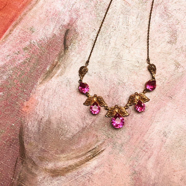 1930s Fuschia Crystal Drop Necklace