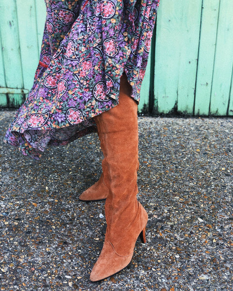 Debbie 1970s Suede Boots